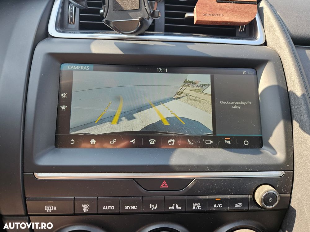 Jaguar E-Pace P200 AWD - 15