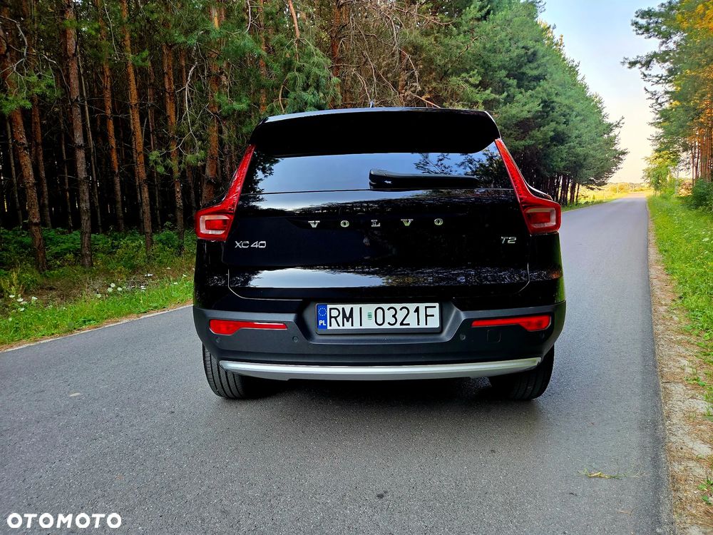 Volvo XC 40 T2 Essential - 9
