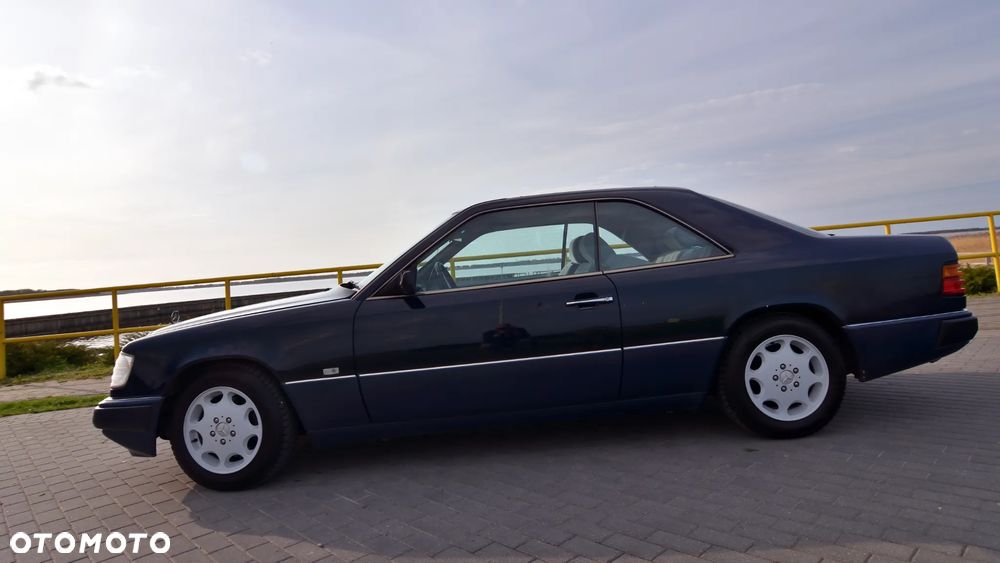 Mercedes-Benz W124 (1984-1993) - 8