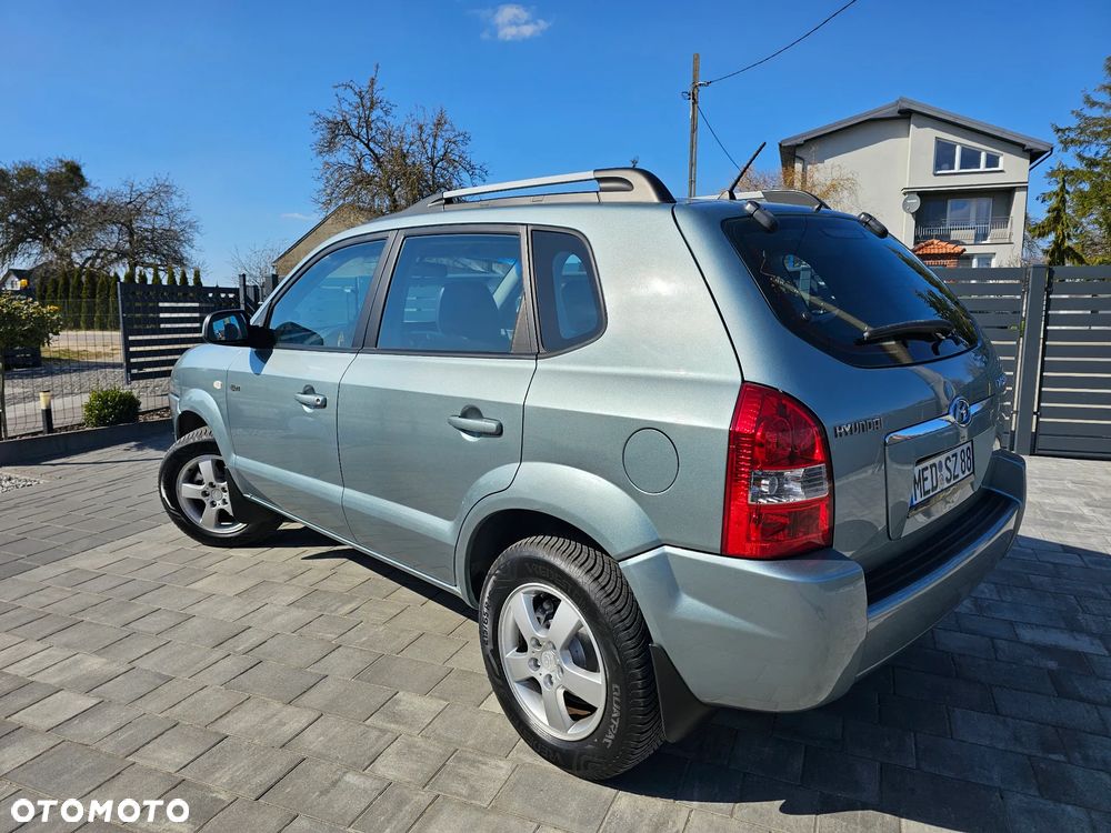 Hyundai Tucson 2.0 4WD GLS - 11