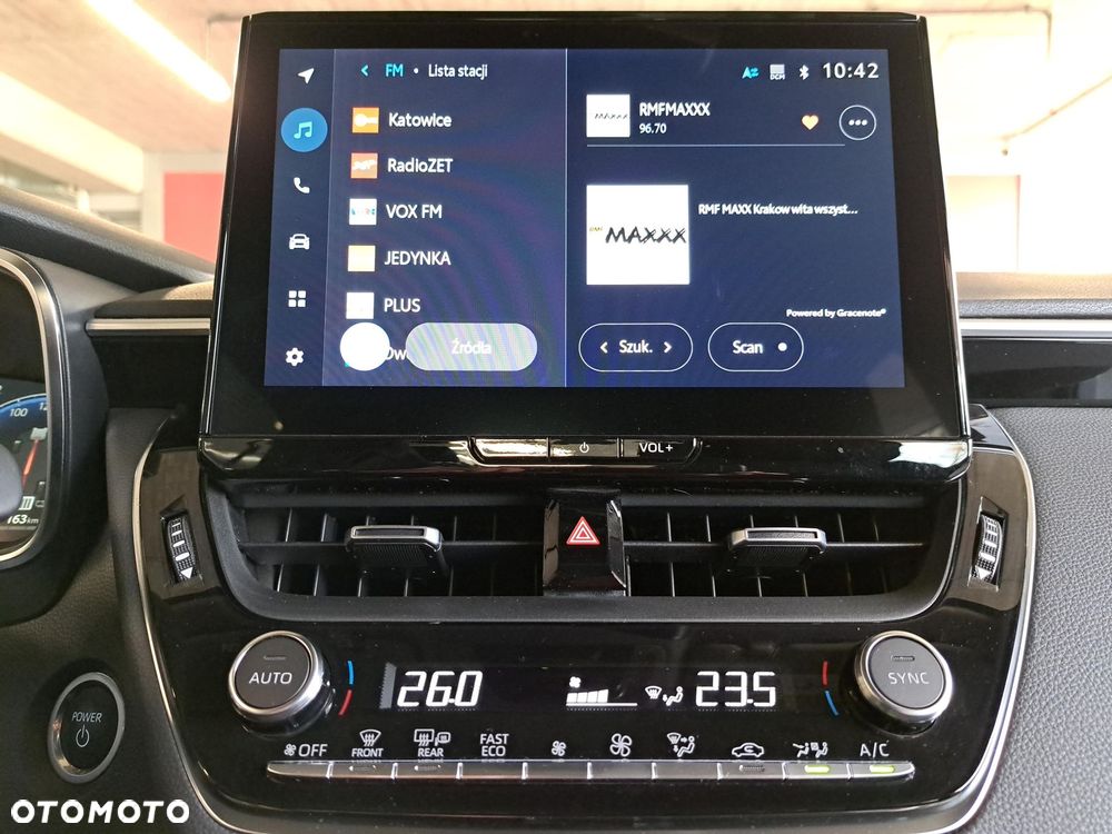 Toyota Corolla 1.8 Hybrid Comfort - 19