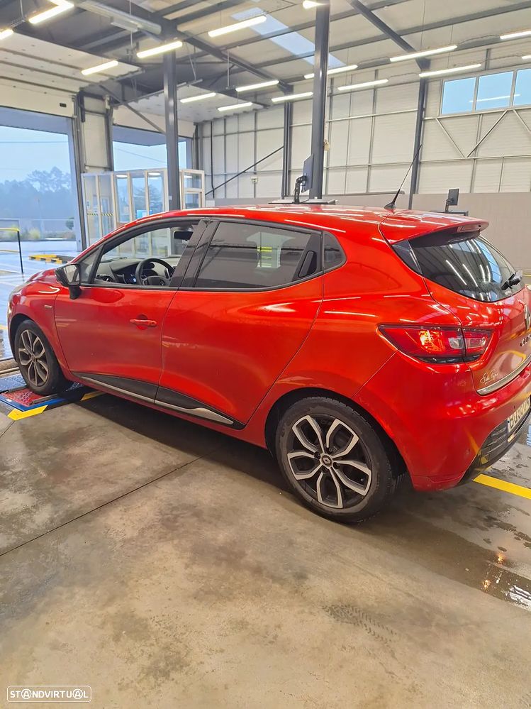 Renault Clio 1.2 16V 75 LIMITED - 3