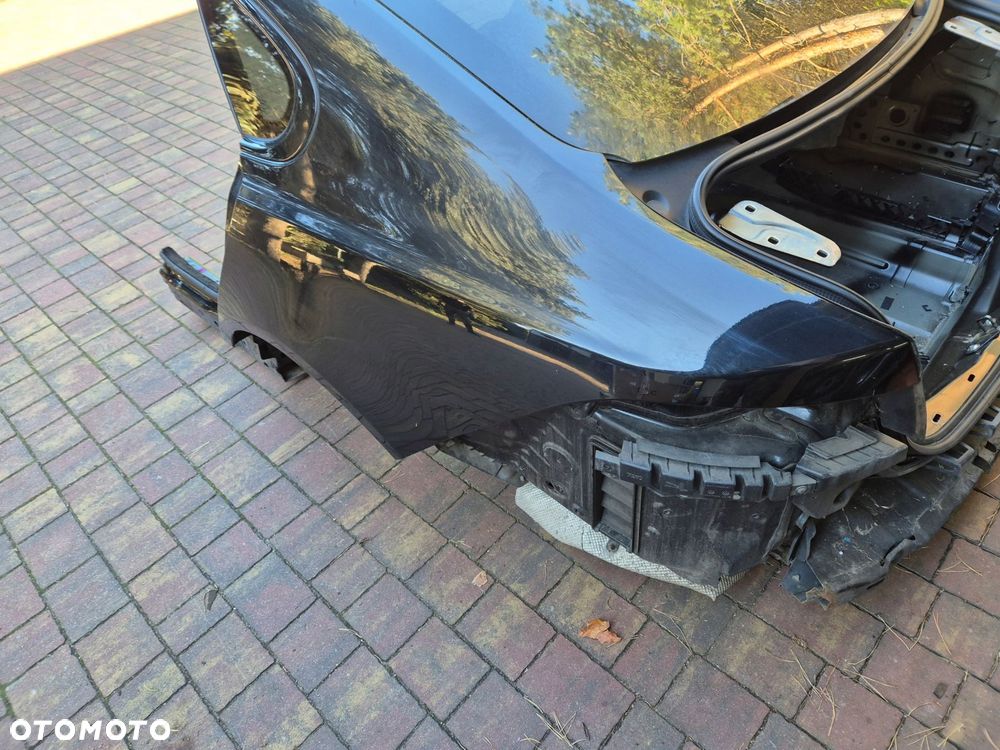 pas tyl tylny blotniki wanna jaguar xf x260 - 2