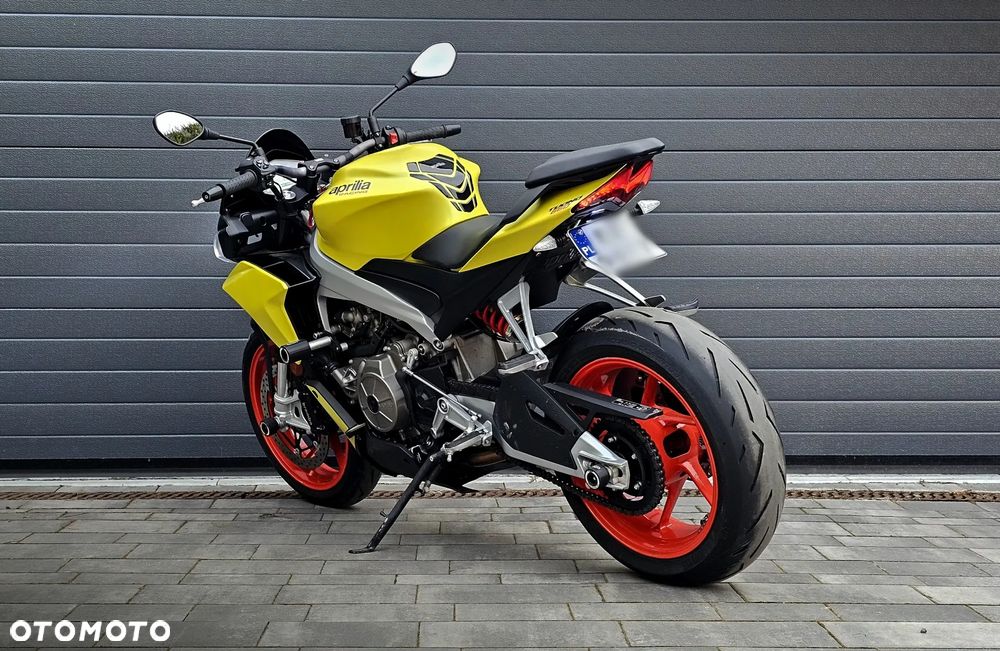 Aprilia Tuono - 9