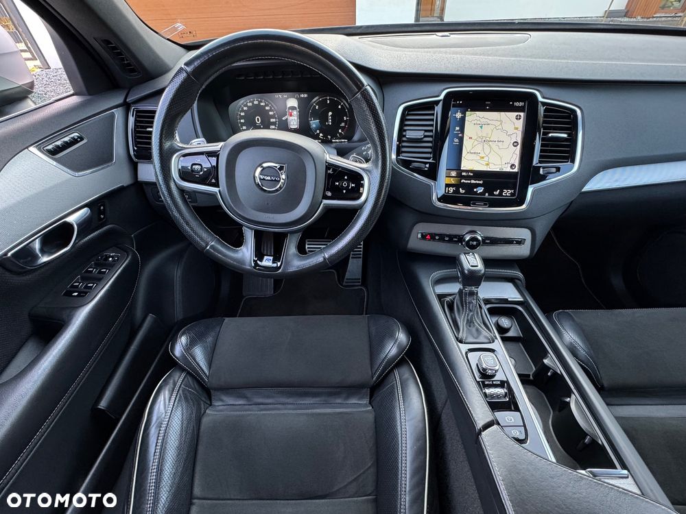 Volvo XC 90 D4 FWD R-Design 7os - 27