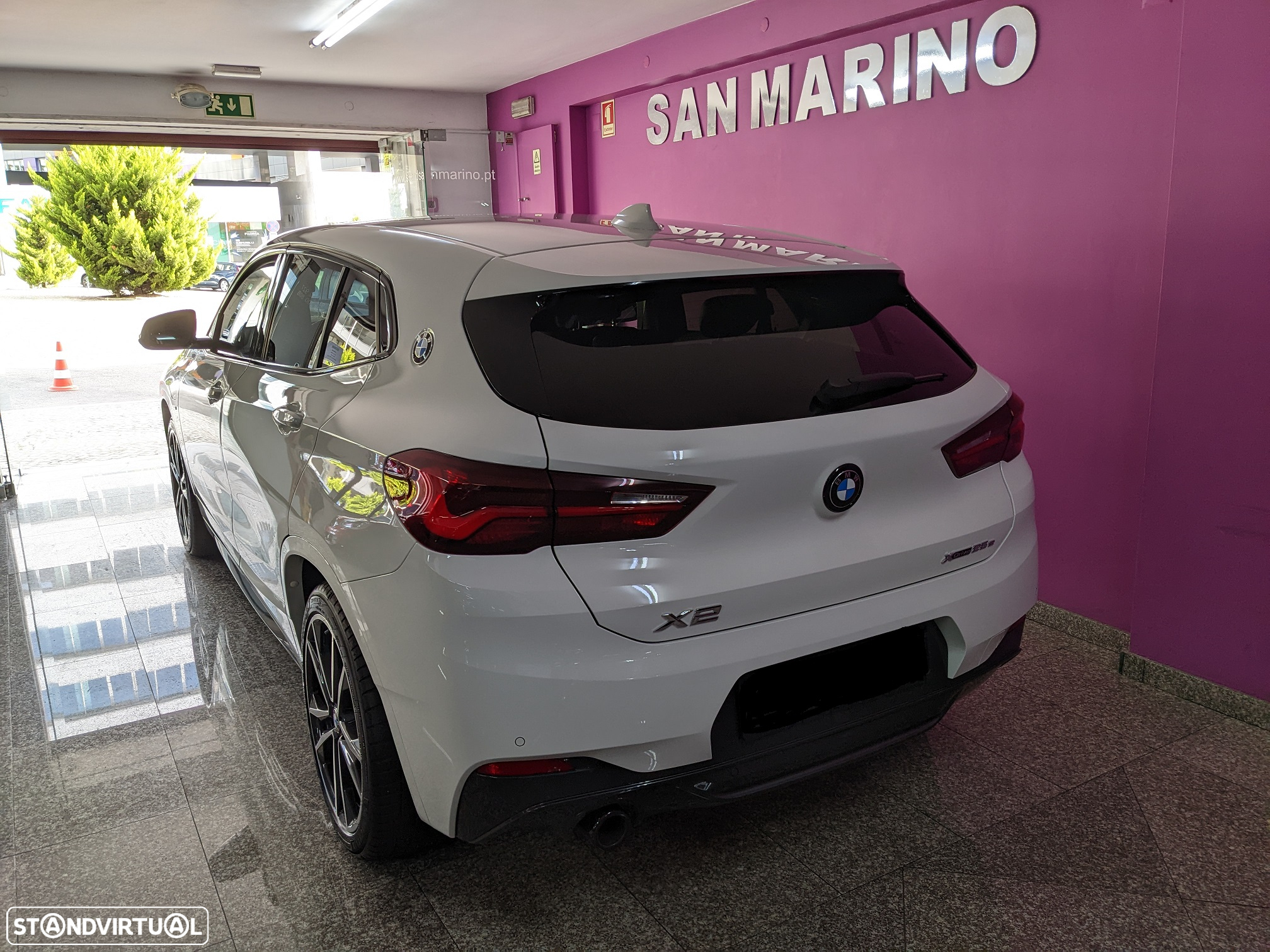 BMW X2 25 e xDrive X Pack M - 3