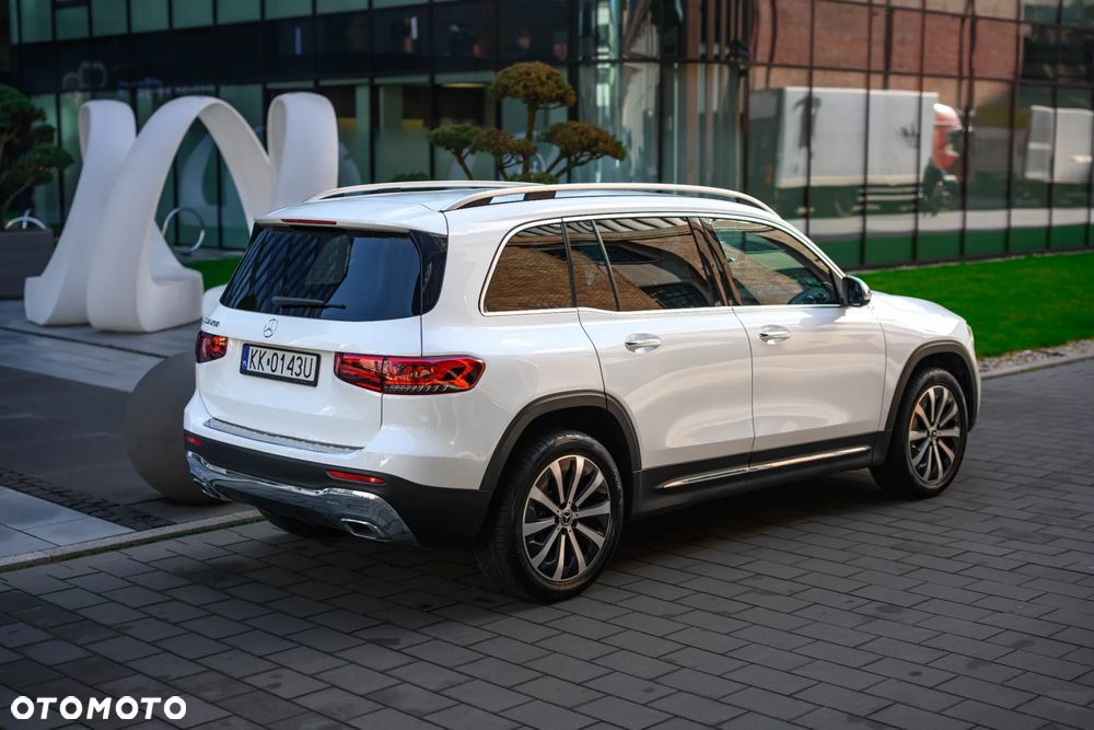 Mercedes-Benz GLB 250 Progressive 8G-DCT - 11