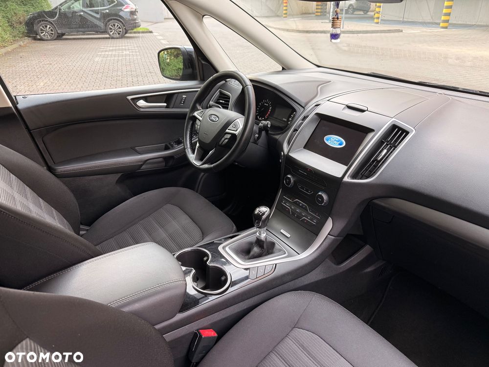 Ford Galaxy 1.5 EcoBoost Titanium - 10