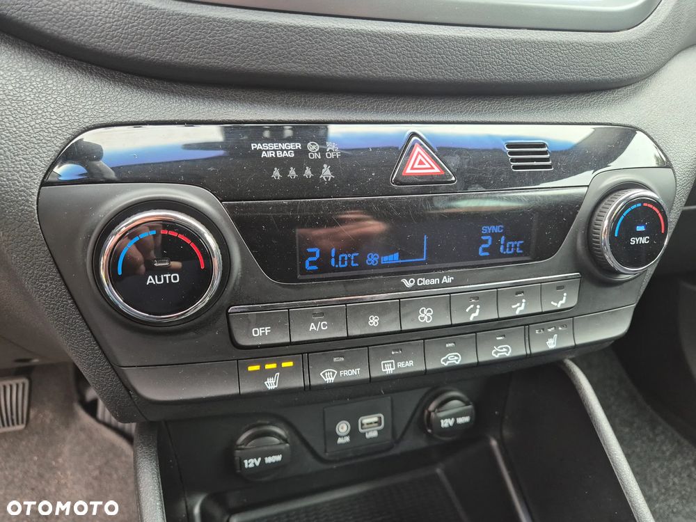 Hyundai Tucson 1.6 Turbo 2WD Navi - 23