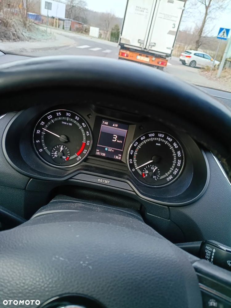 Skoda Octavia Scout 2.0 TDI 4x4 - 13