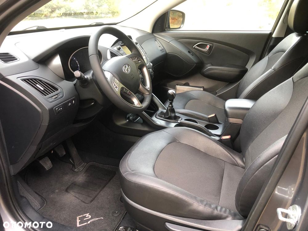 Hyundai ix35 1.6 2WD Fifa World Cup Edition - 19