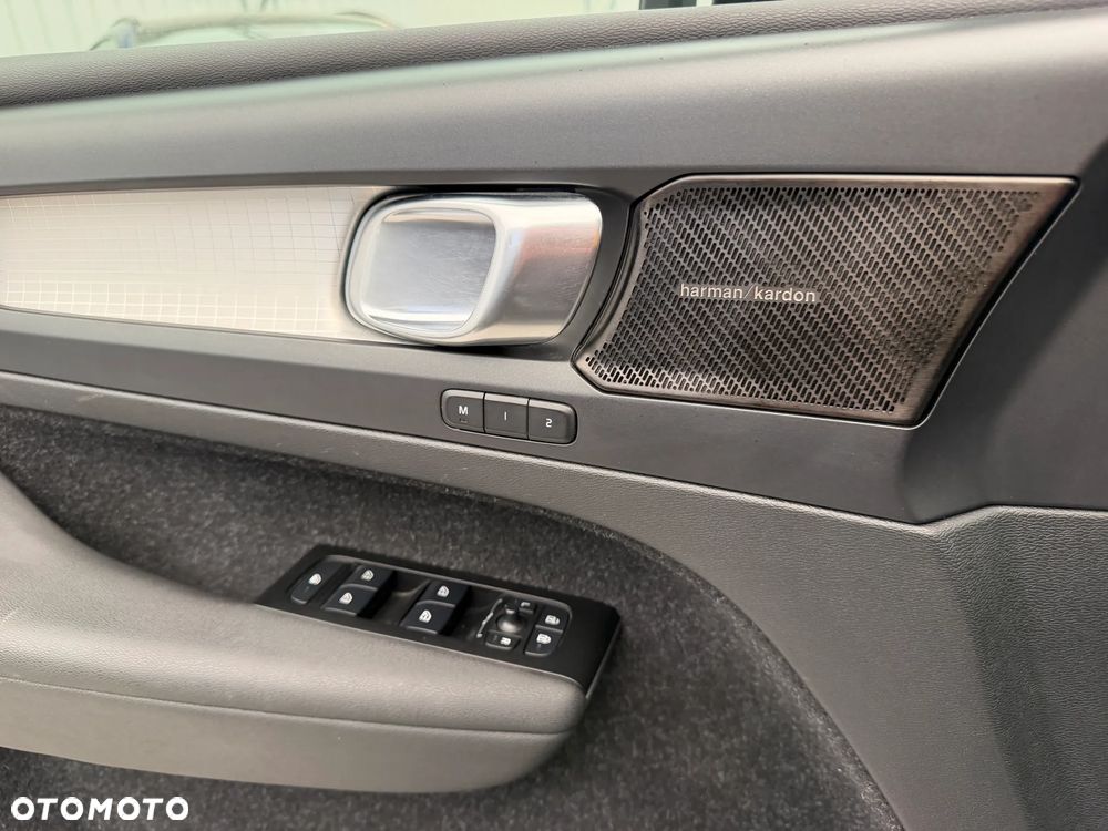 Volvo XC 40 T5 Recharge DKG Inscription Expression - 9