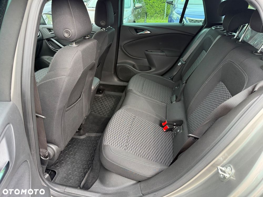 Opel Astra 1.4 Turbo Start/Stop Dynamic - 26