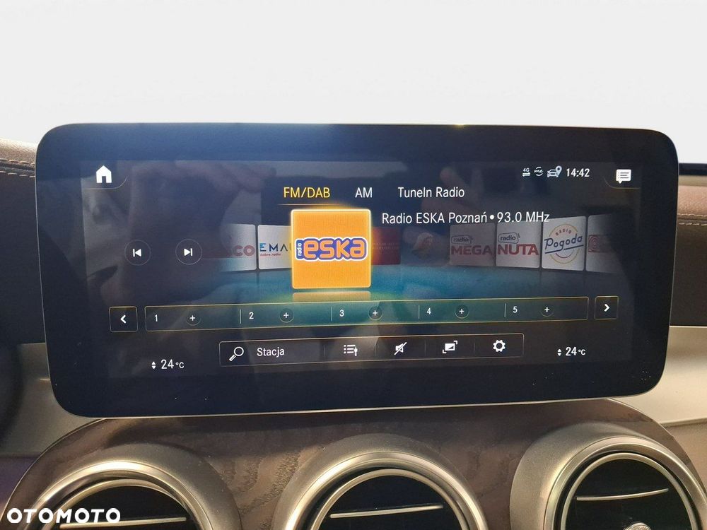 Mercedes-Benz GLC - 30