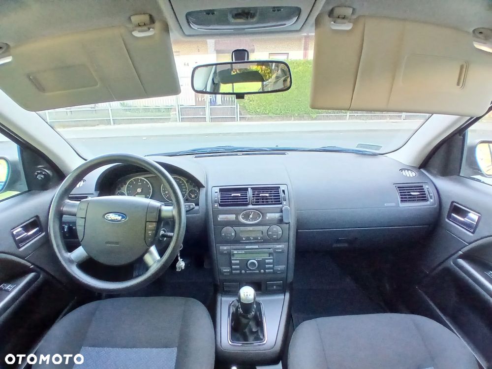 Ford Mondeo - 14