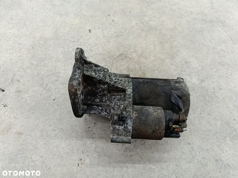 ROZRUSZNIK RENAULT MASTER II FL 23300DB000  S13-556  HITACHI 3.0 DCI - 9