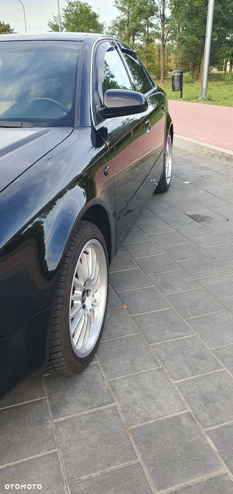 Audi A4 Limousine - 2