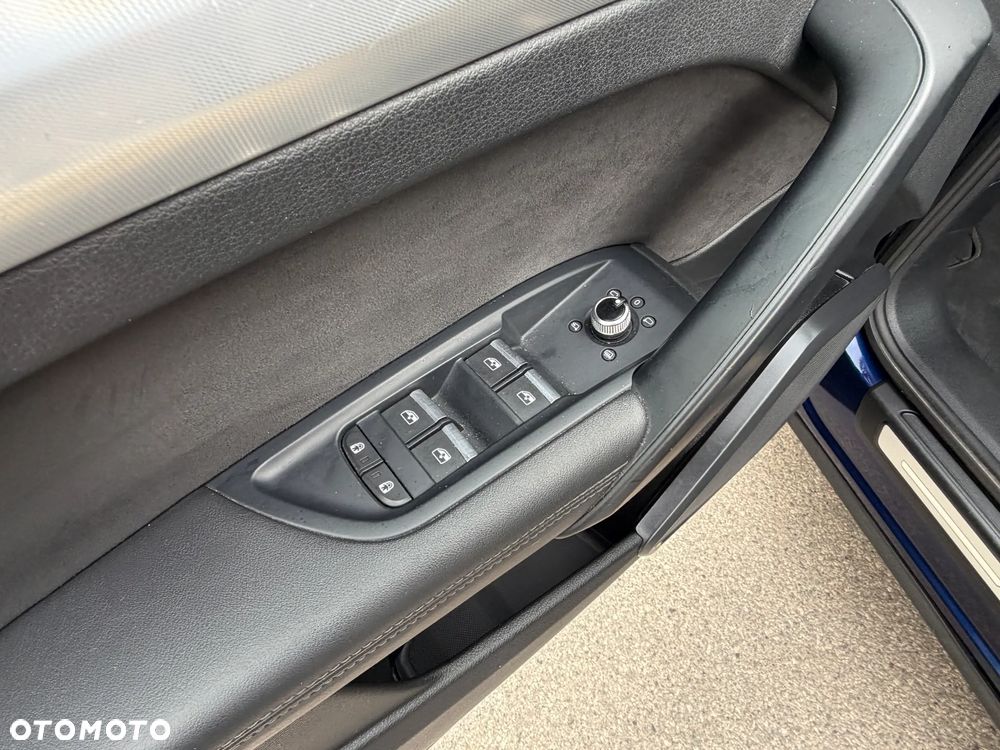 Audi Q5 40 TDI mHEV Quattro S Line S tronic - 29
