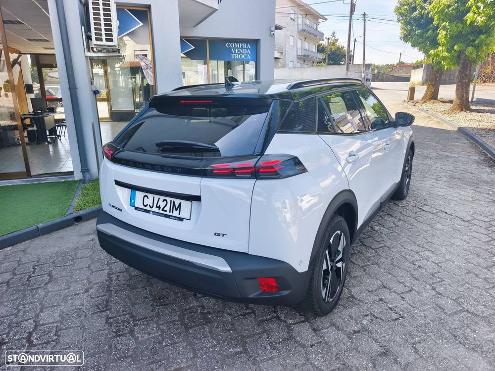 Peugeot e-2008 54 kWh GT - 6