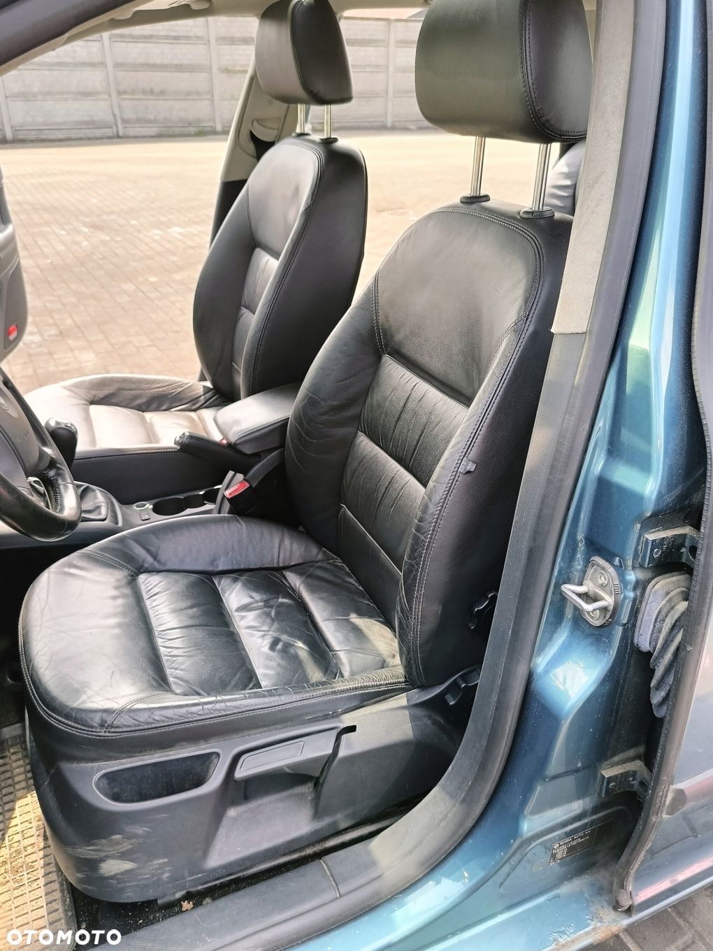 Skoda Octavia 2 II 04-10 FOTEL LEWY KIEROWCY skóra - 1