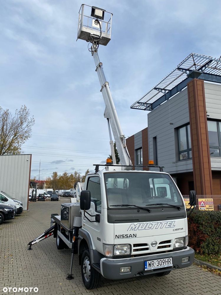 Nissan CABSTAR 3,0D PODNOŚNIK KOSZOWY MULTITEL MX200 20M WYS. ROBOCZA - 17