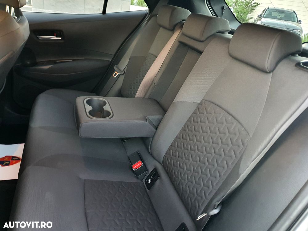 Toyota Corolla 1.8 HSD Dynamic - 15