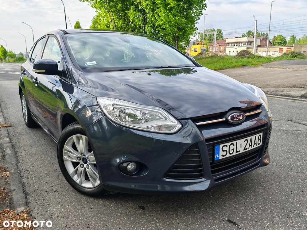 Ford Focus 1.6 Ambiente - 1