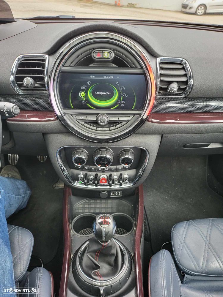 MINI Clubman Cooper SD - 16