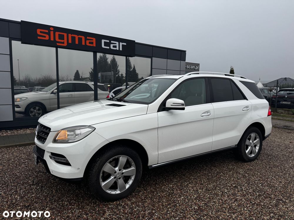 Mercedes-Benz ML 350 4MATIC (BlueEFFICIENCY) 7G-TRONIC - 1