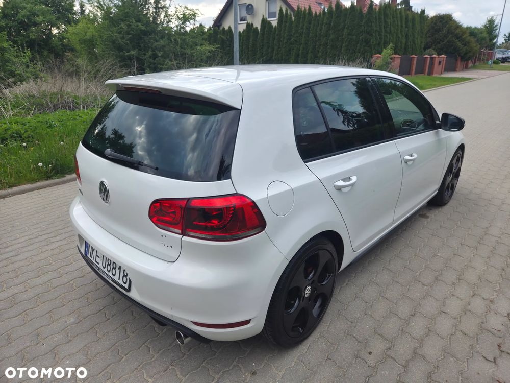 Volkswagen Golf 2.0 GTI DSG - 7