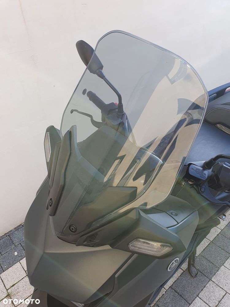 Yamaha X-max - 11