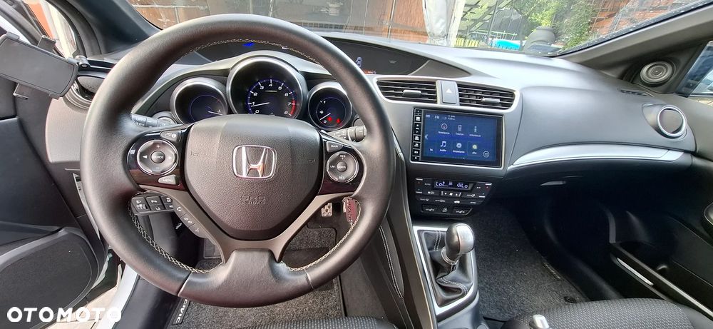 Honda Civic 1.8 S - 9