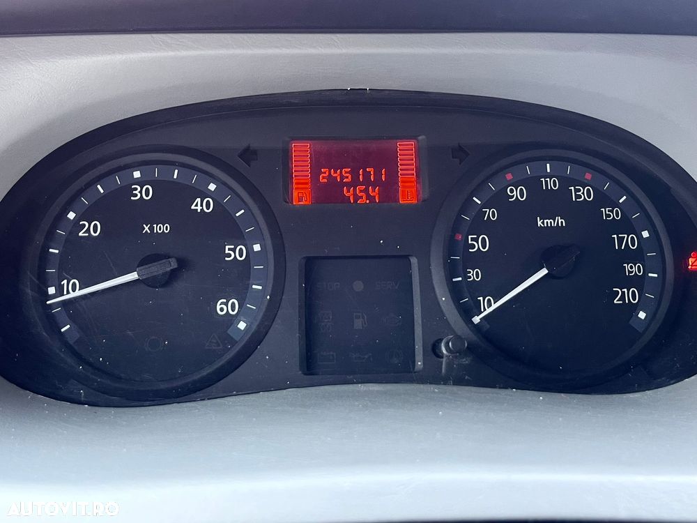Renault trafic - 12