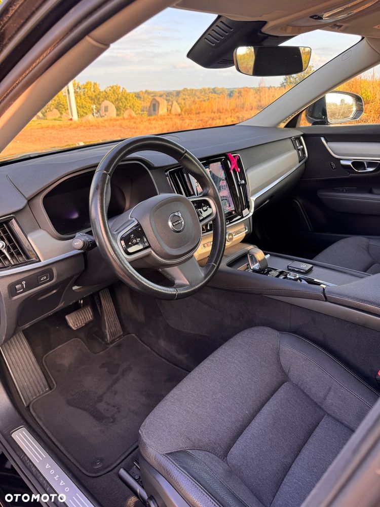 Volvo V90 D4 SCR AWD Momentum Pro - 17