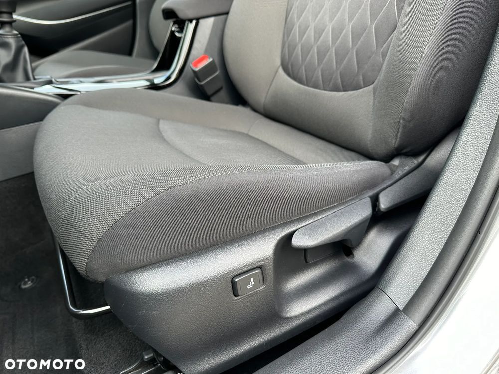 Toyota Corolla - 10
