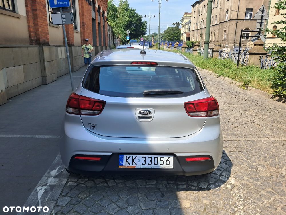Kia Rio 1.2 M - 4