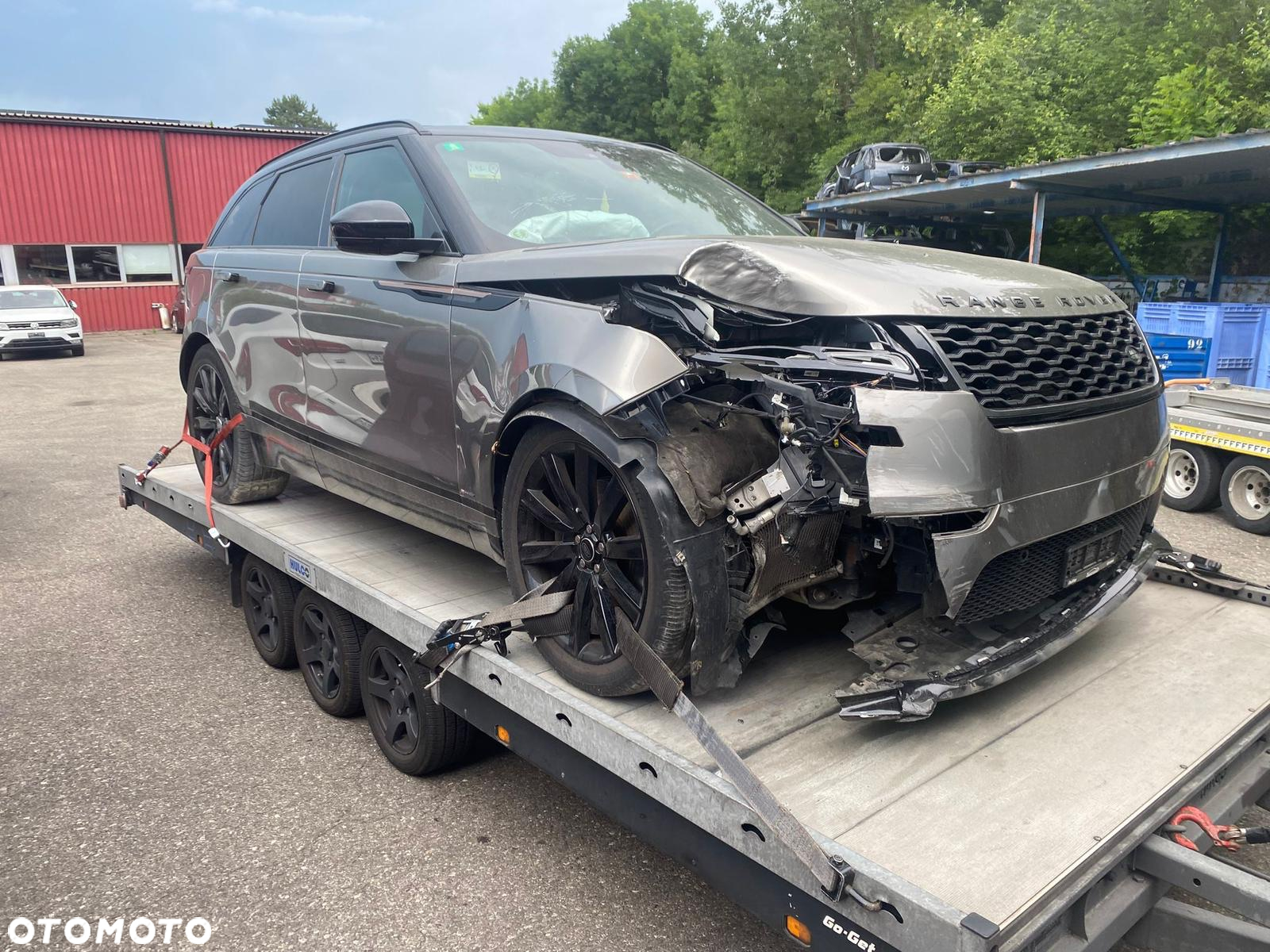 Land Rover Range Rover Velar D300 Dynamic SE - 3