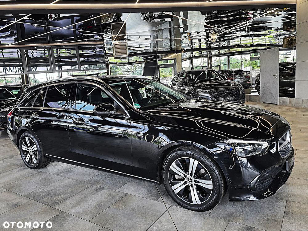 Mercedes-Benz Klasa C 220 d 9G-TRONIC 4Matic Avantgarde - 12