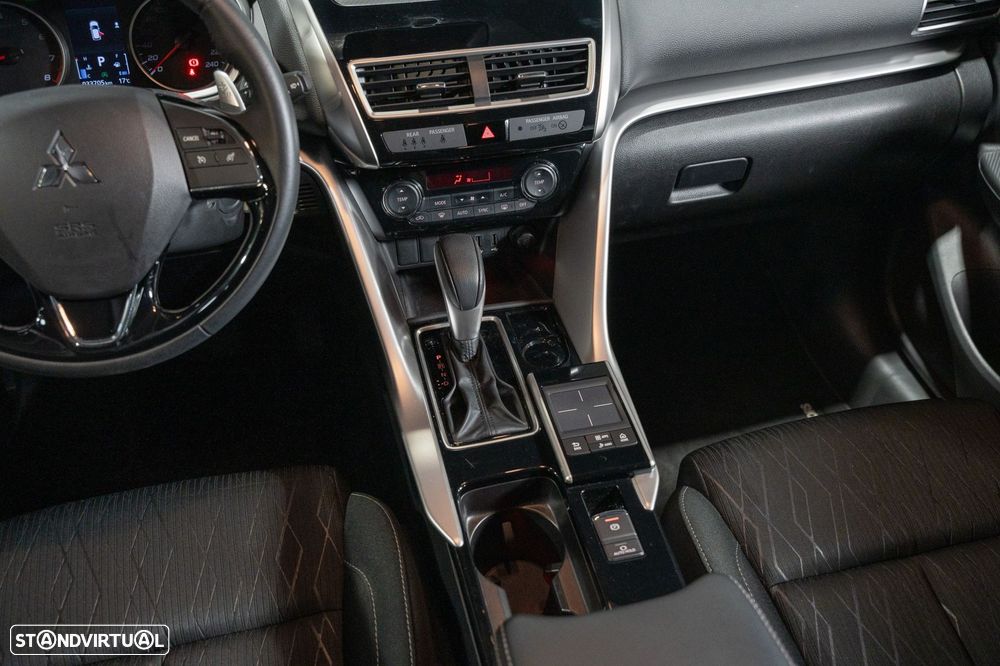 Mitsubishi Eclipse Cross 1.5 MIVEC Intense CVT - 16
