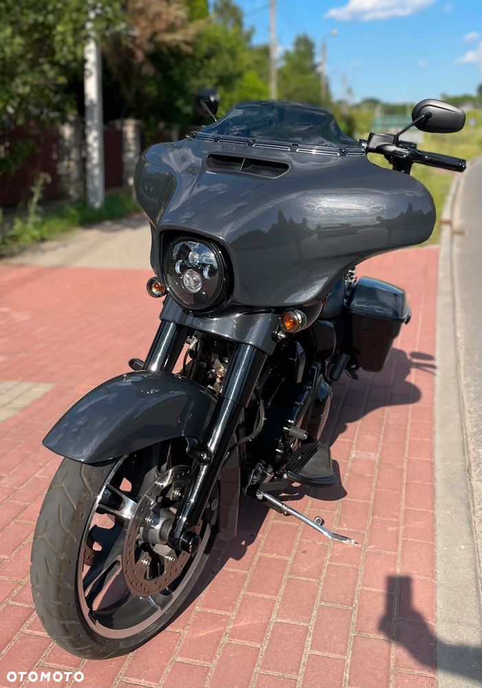 Harley-Davidson Touring Street Glide - 7