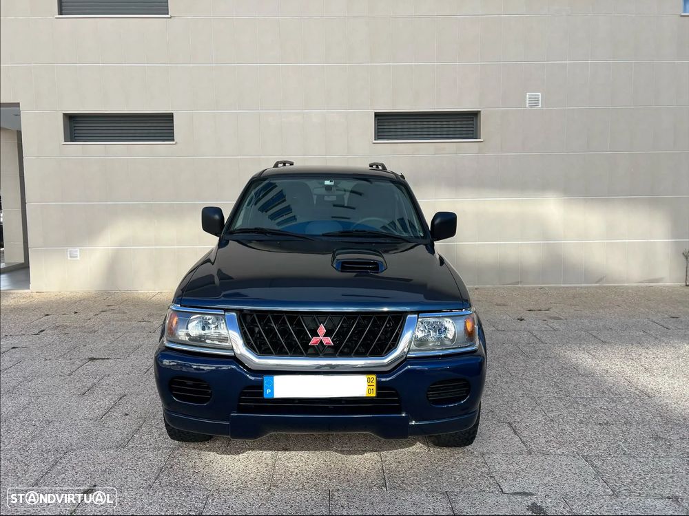 Mitsubishi Pajero Sport 2.5 TD GLS - 25