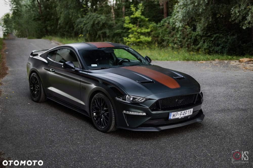 Ford Mustang - 1