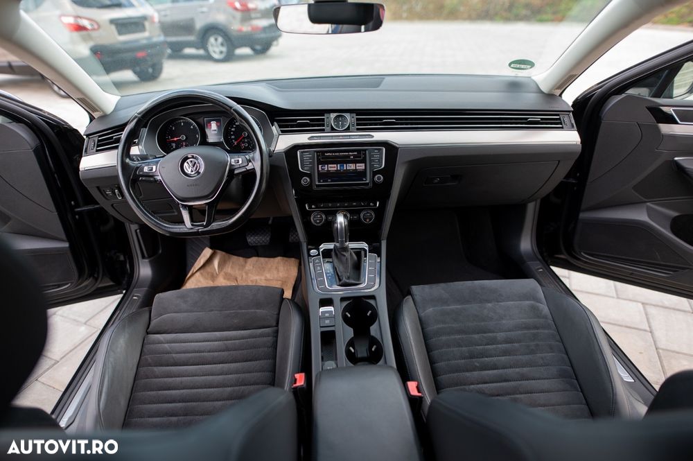 Volkswagen Passat Variant 2.0 TDI DSG (BlueMotion Technology) Comfortline - 25