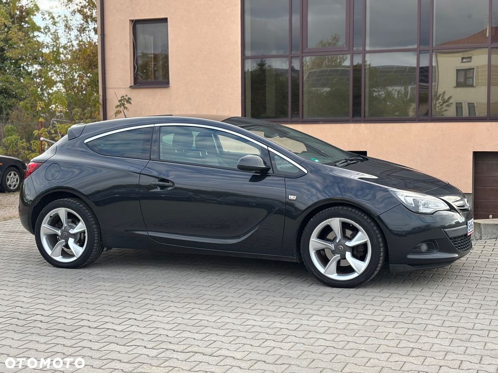 Opel Astra GTC 1.7 CDTI DPF ecoFLEX Start/Stop - 10