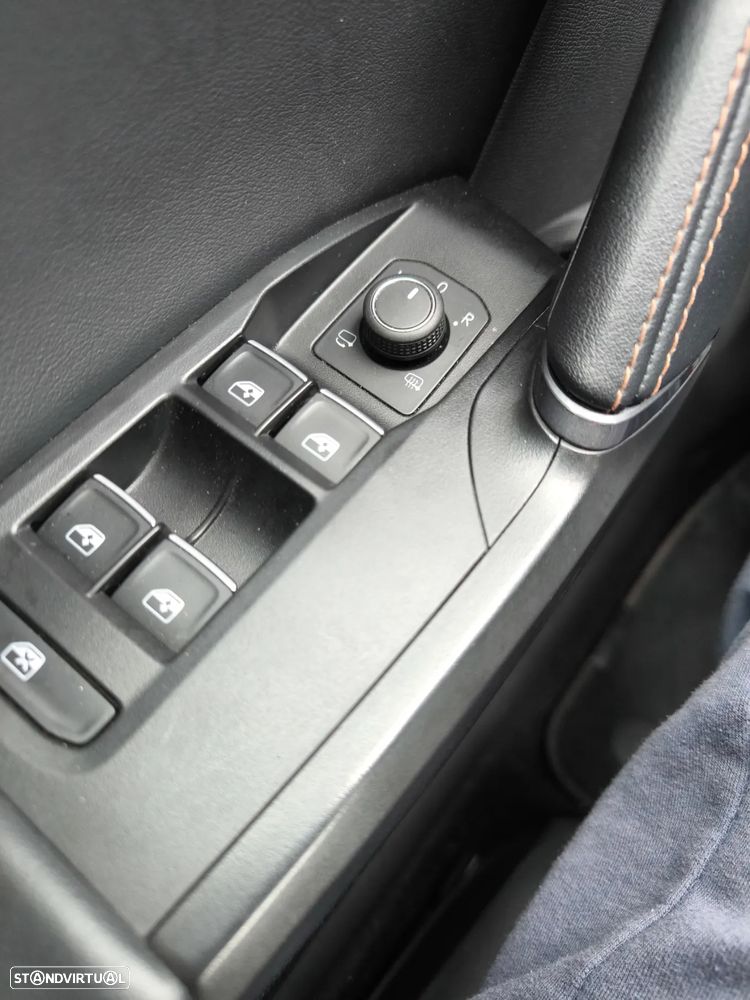 Cupra Leon 1.4 e-Hybrid (180 kW System) VZ - 14