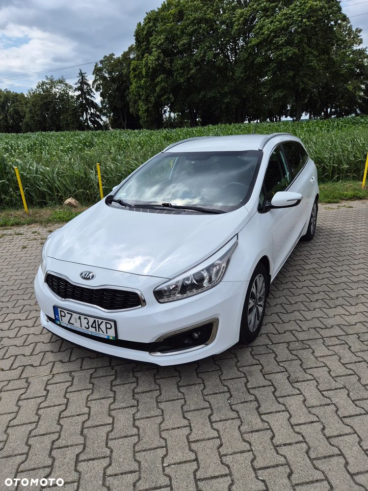 Kia Ceed 1.6 CRDi L Business Line - 10