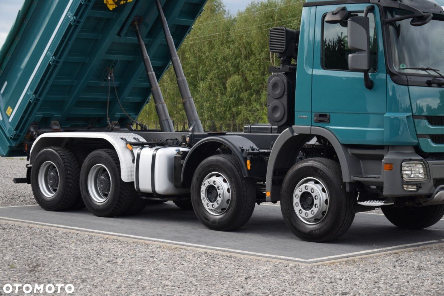 Mercedes-Benz Actros 3244 8x4 Meiller Kipper - 31
