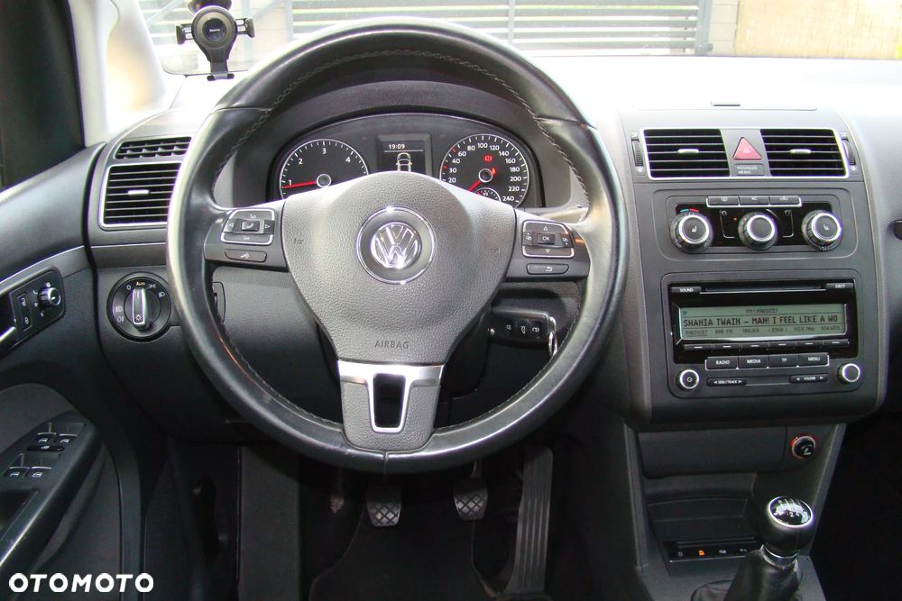 Volkswagen Touran 1.6 TDI DPF Life - 6