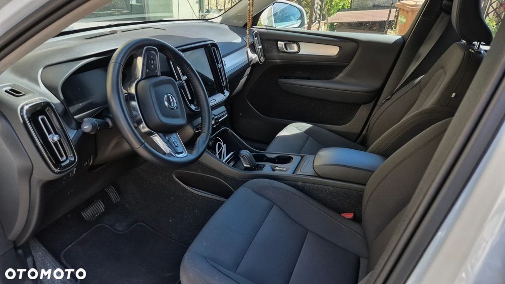 Volvo XC 40 T3 Momentum Core - 8