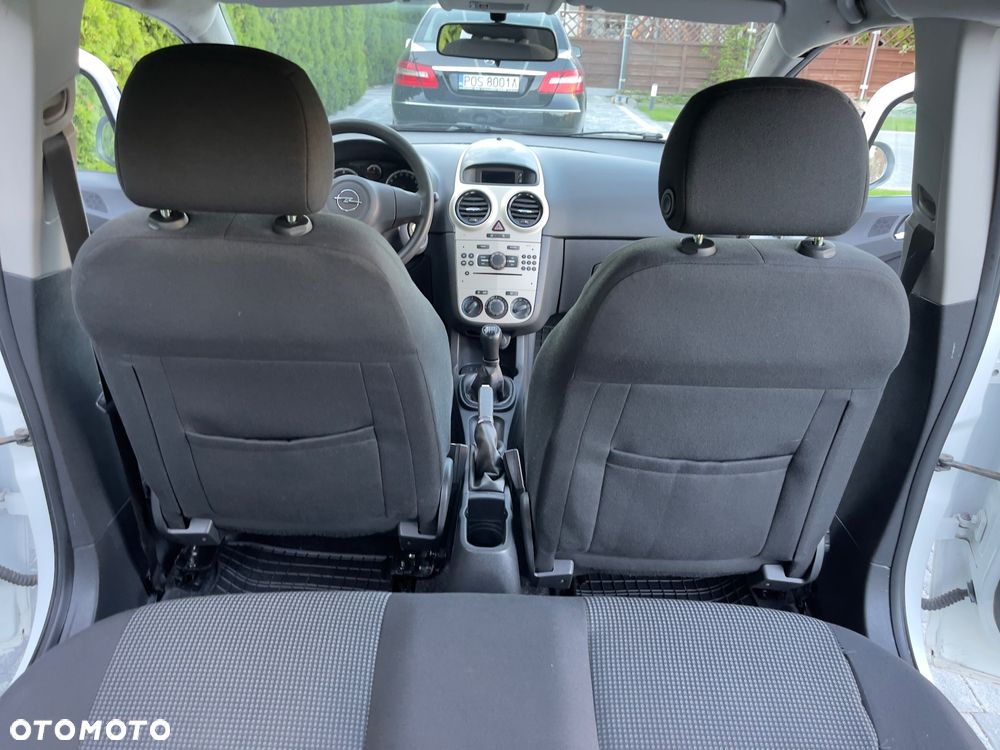 Opel Corsa - 19
